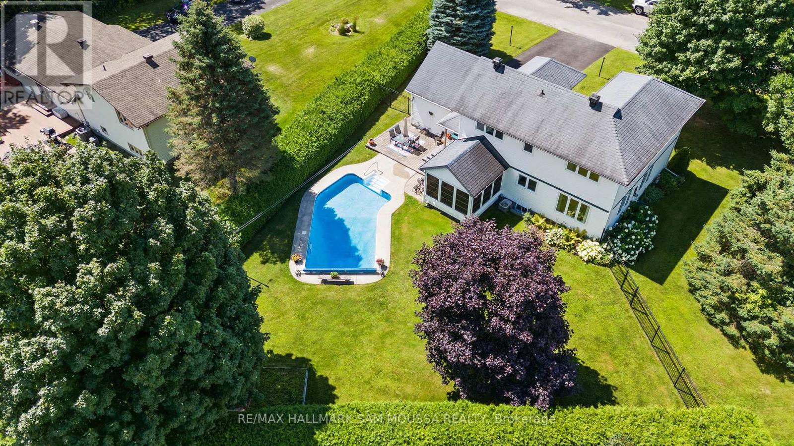 194 Robertlee Drive, Ottawa, Ontario  K0A 1L0 - Photo 43 - X12716192