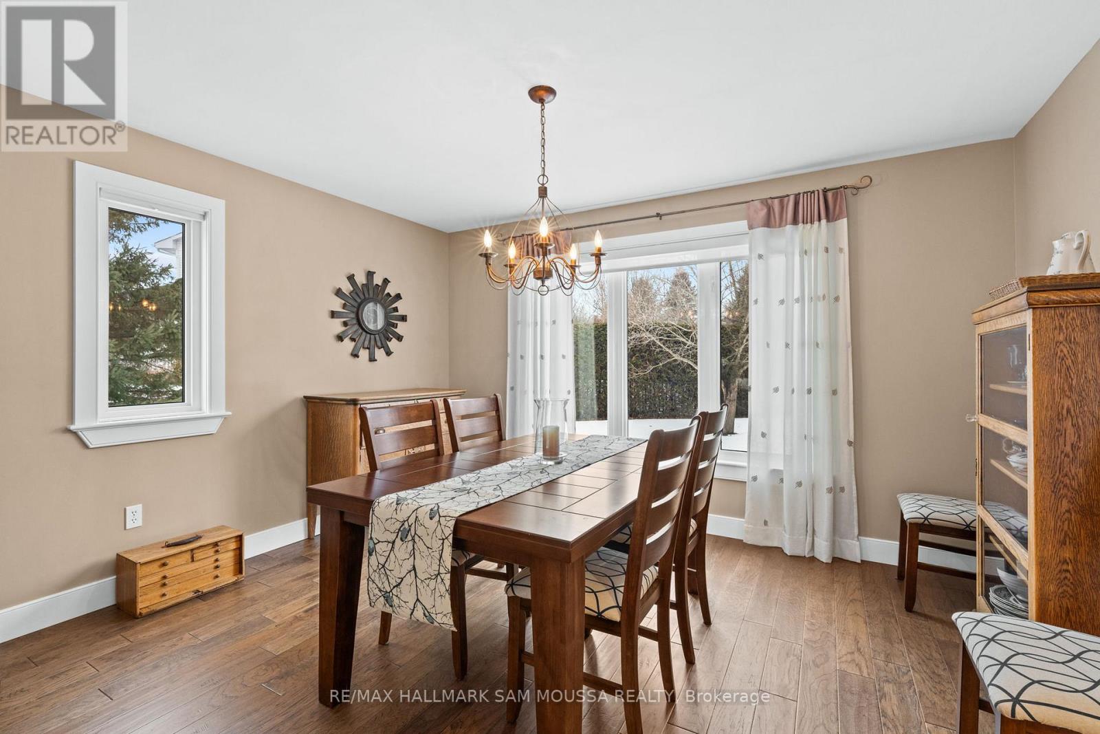 194 Robertlee Drive, Ottawa, Ontario  K0A 1L0 - Photo 9 - X12716192