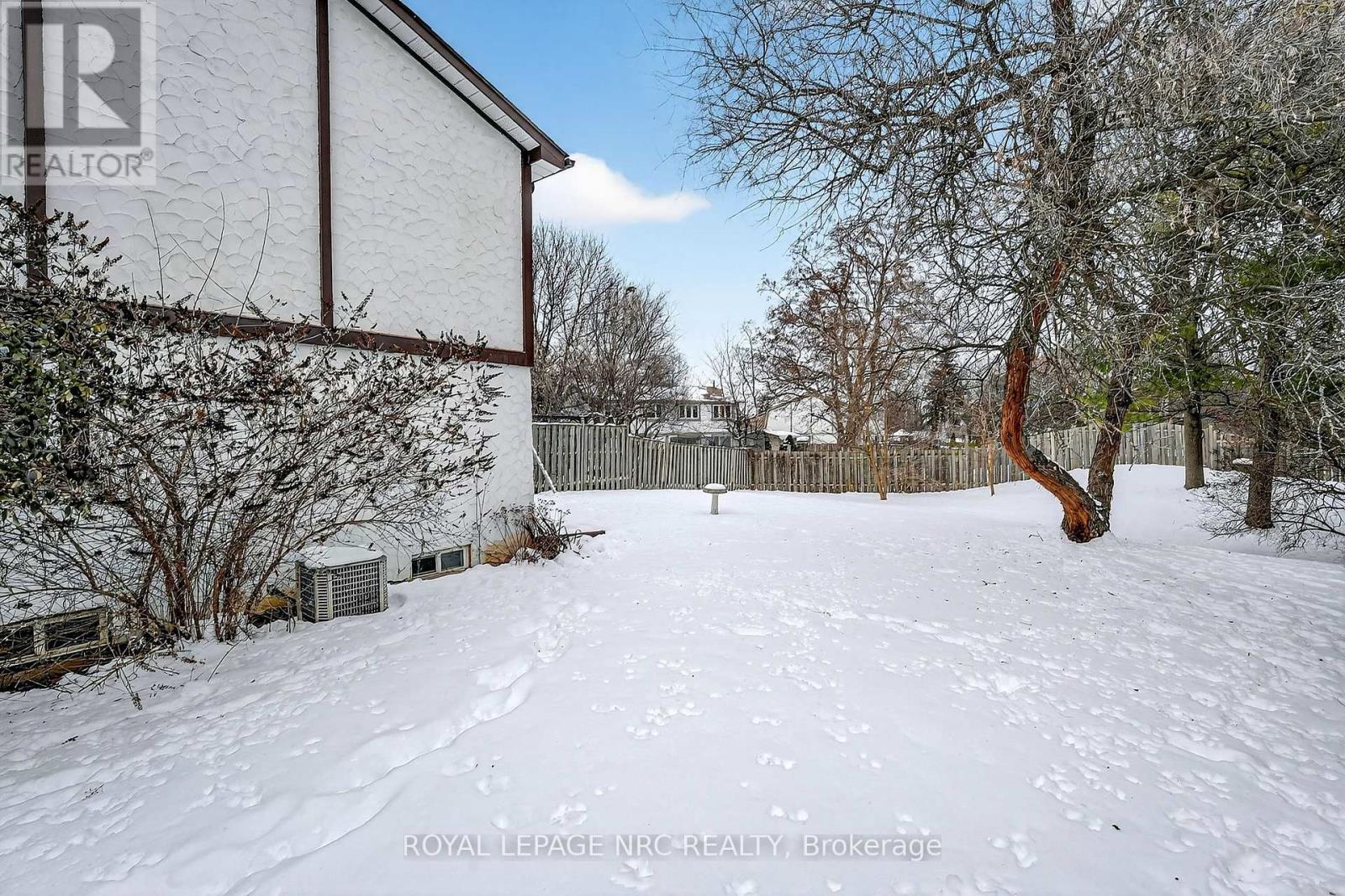 6819 Segovia Road, Mississauga, Ontario  L5N 1P1 - Photo 12 - W12716178