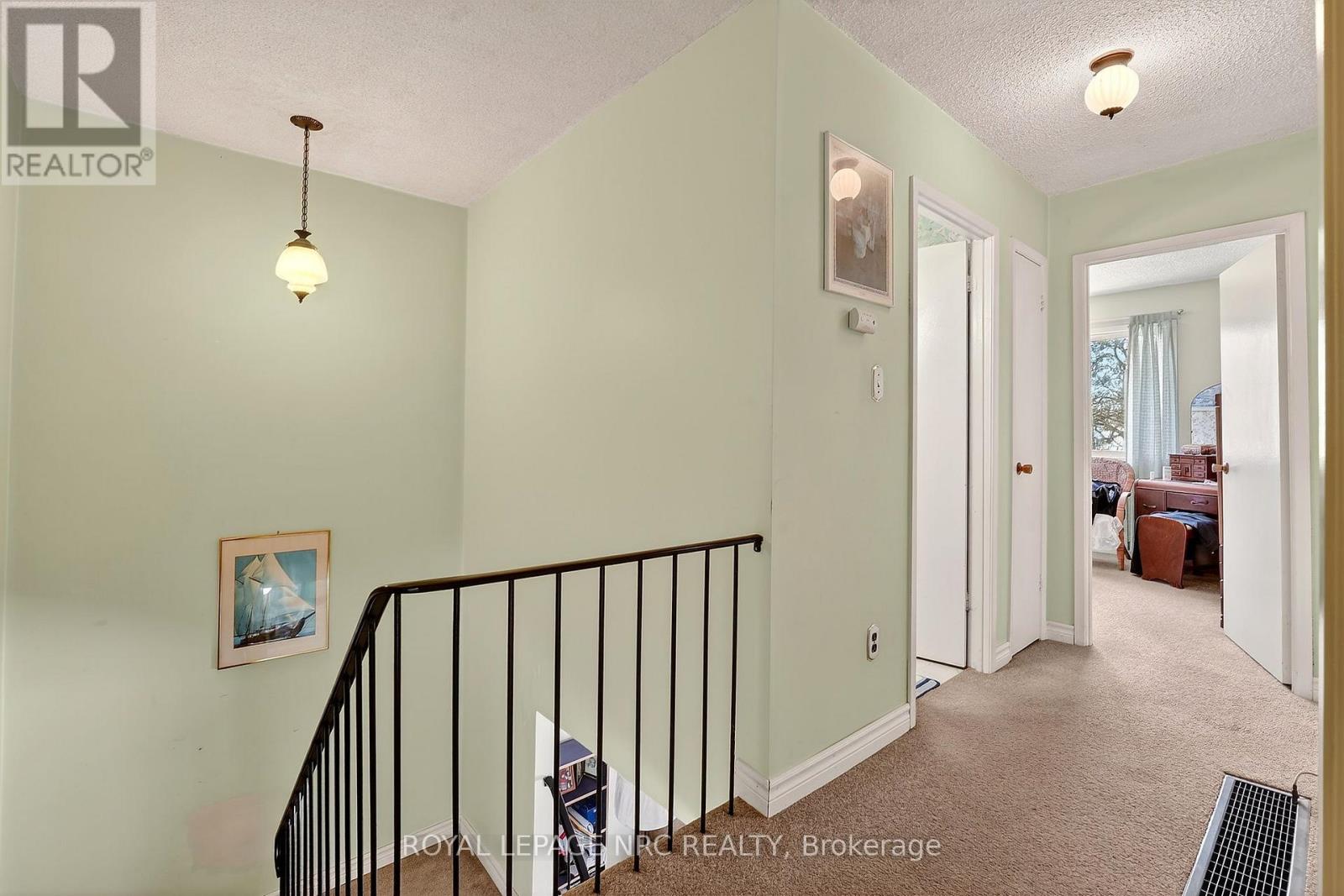 6819 Segovia Road, Mississauga, Ontario  L5N 1P1 - Photo 37 - W12716178