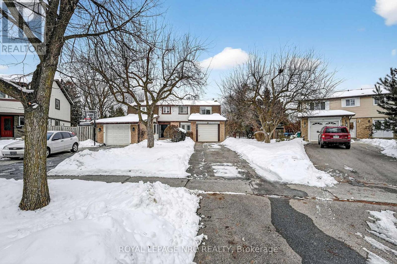 6819 Segovia Road, Mississauga, Ontario  L5N 1P1 - Photo 4 - W12716178