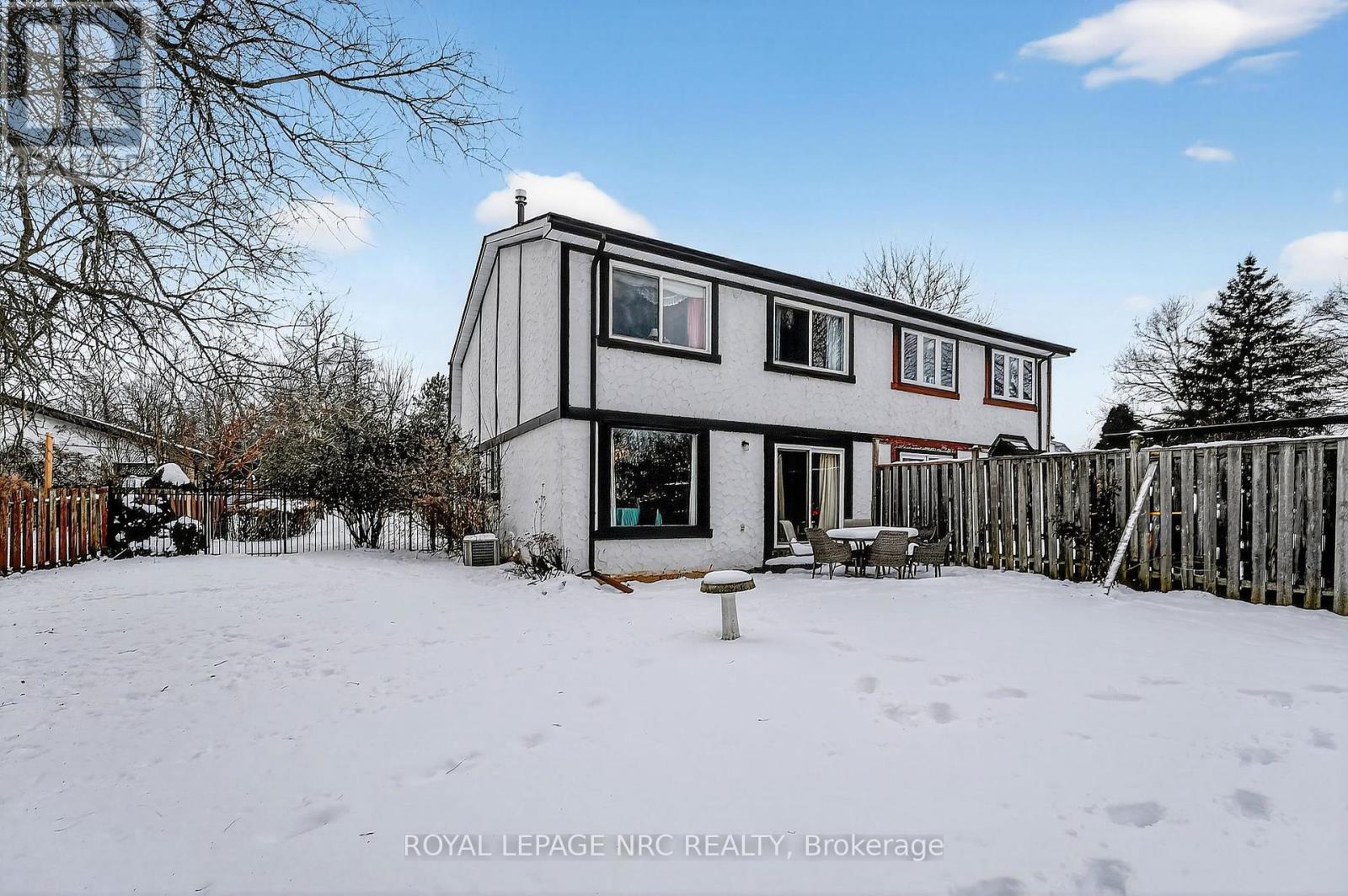 6819 Segovia Road, Mississauga, Ontario  L5N 1P1 - Photo 9 - W12716178