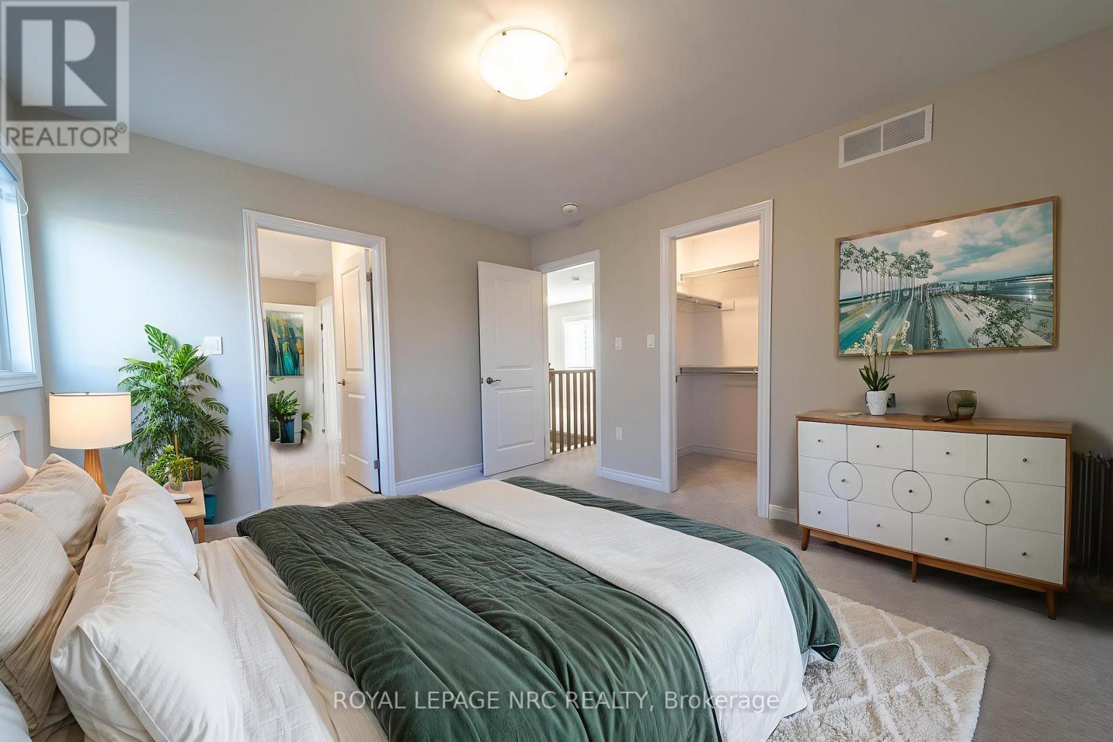 1217 Uppers Lane, Thorold, Ontario  L0S 1A0 - Photo 12 - X12716148