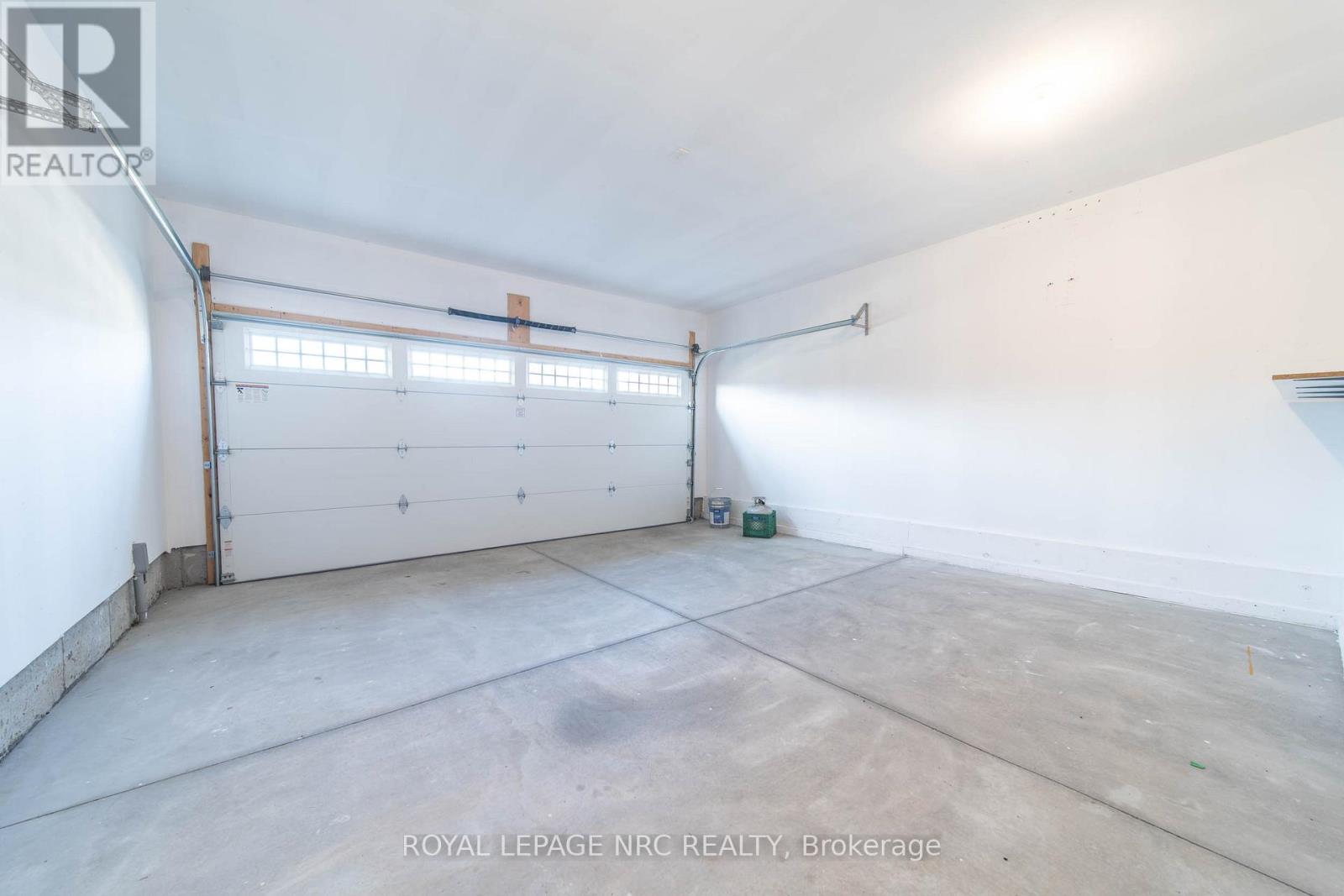 1217 Uppers Lane, Thorold, Ontario  L0S 1A0 - Photo 26 - X12716148