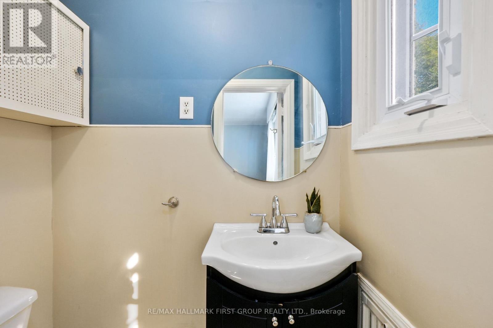 135 Queen Street, Cobourg, Ontario  K9A 1N1 - Photo 29 - X12465196