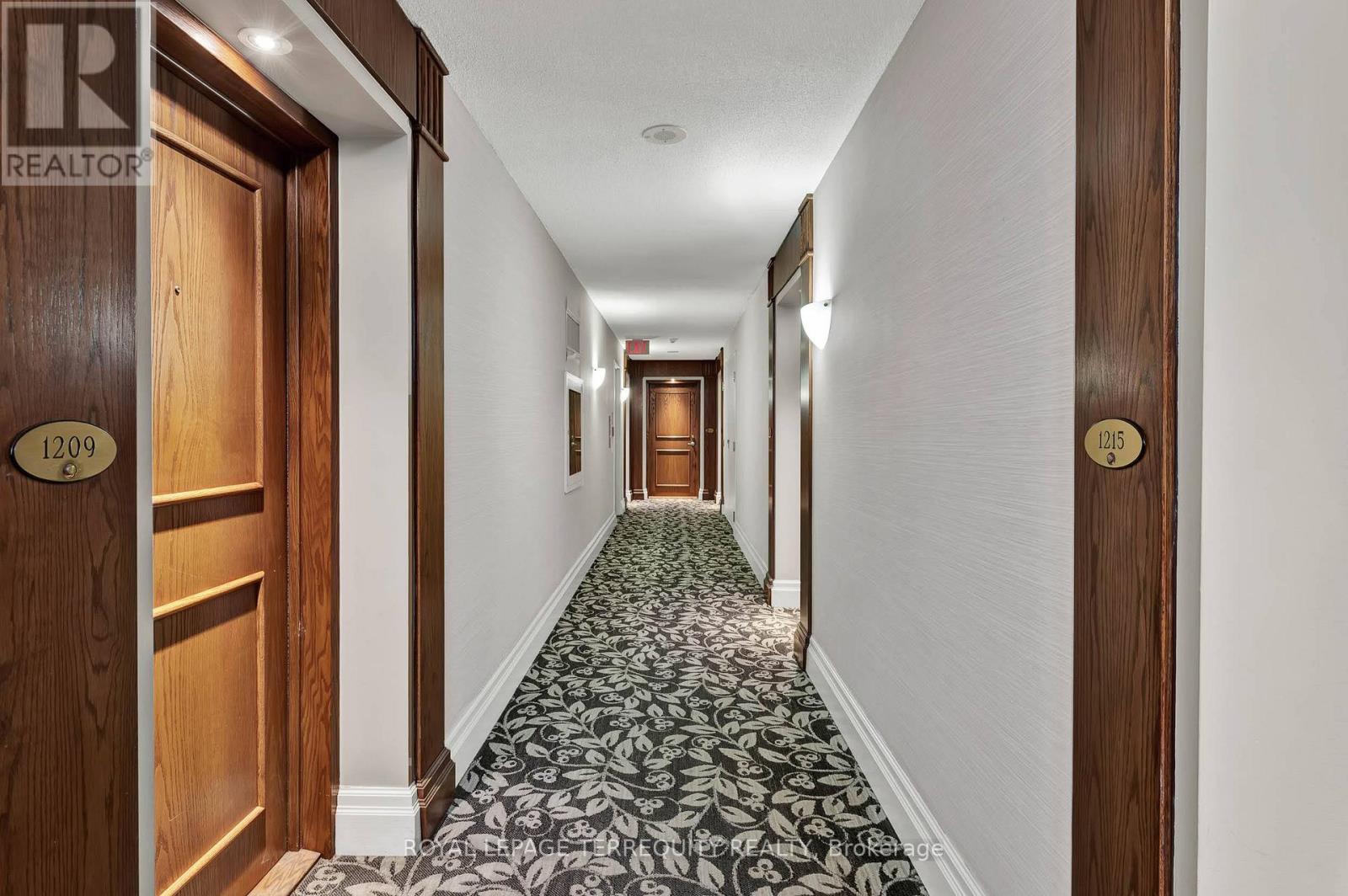 1215 - 1 Lee Centre Drive, Toronto, Ontario  M1H 3J2 - Photo 5 - E12716156