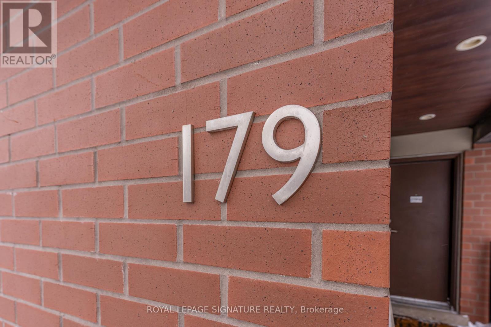 4 - 179 William Duncan Road, Toronto, Ontario  M3K 0B7 - Photo 34 - W12712052