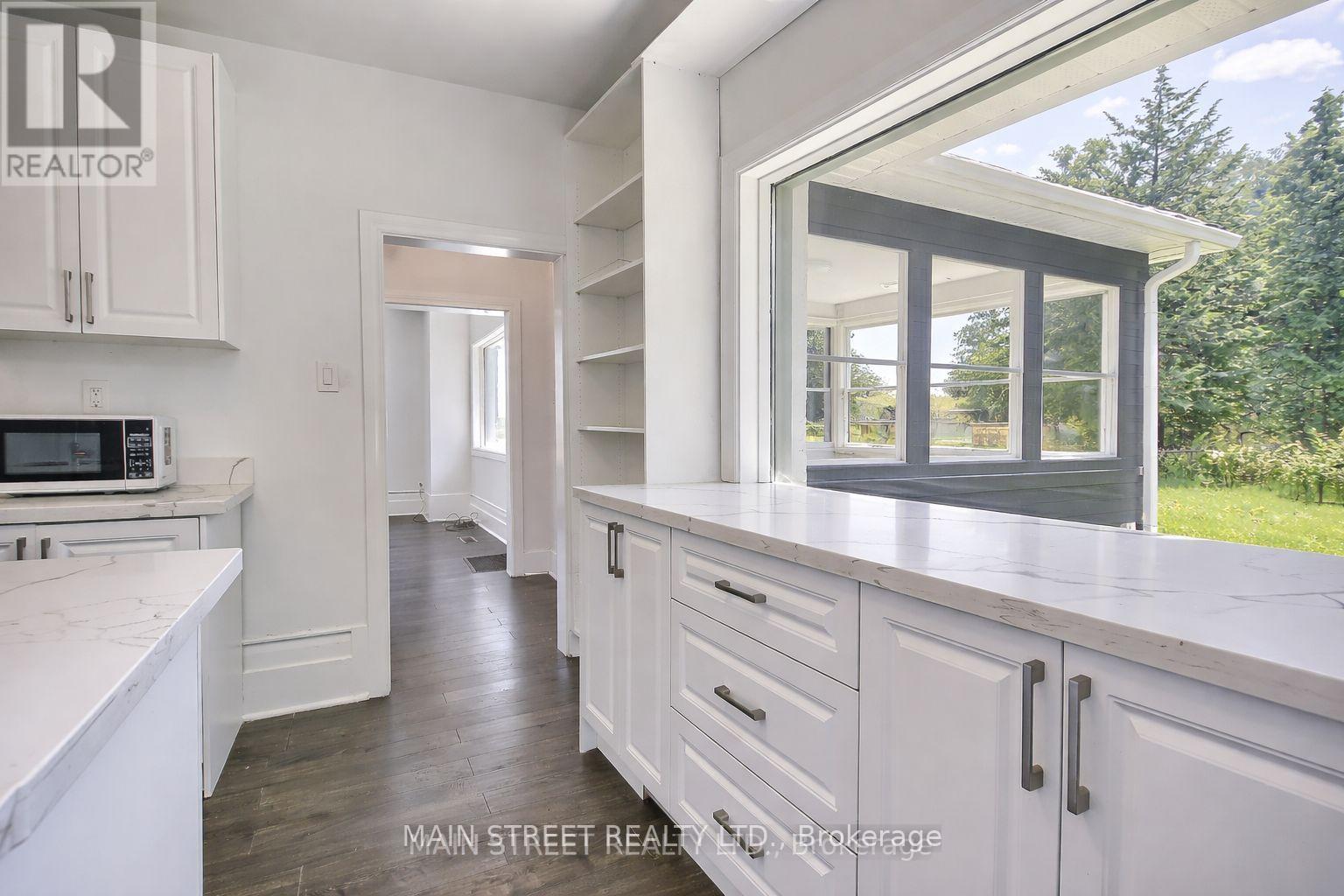 1579 Gilford Road, Innisfil (Gilford), Ontario L0L 1R0 - Photo 7 - N12716168