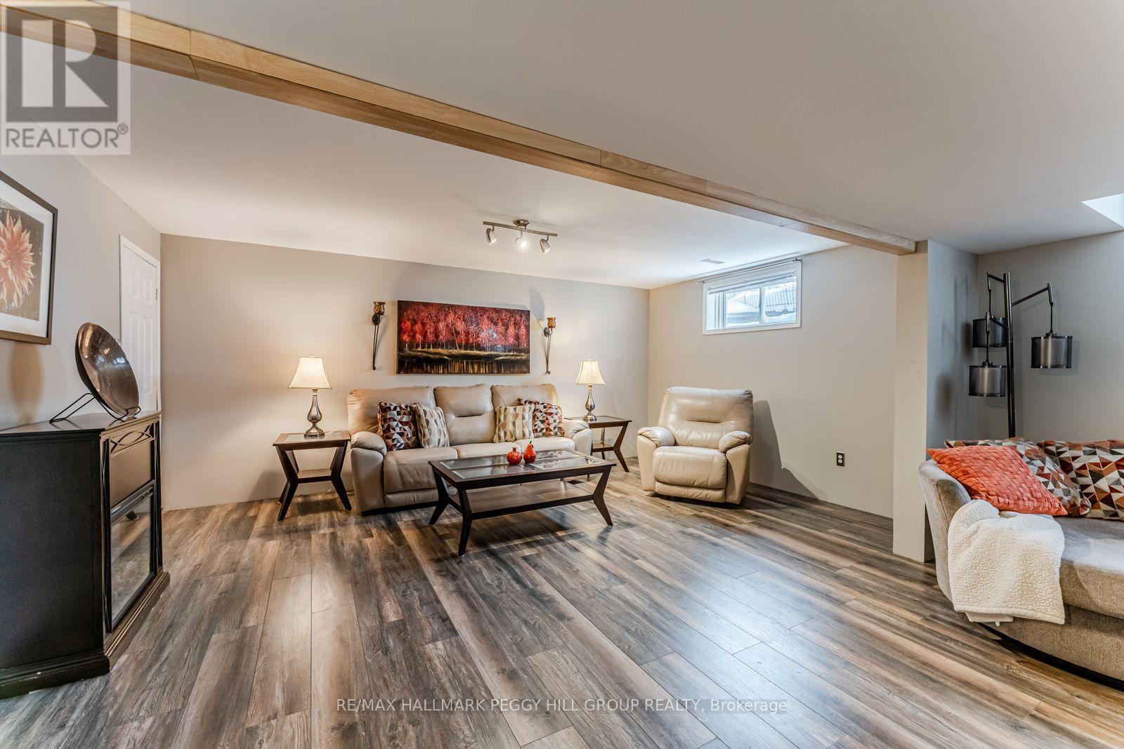 53 Butternut Drive, Barrie, Ontario  L4N 9Z8 - Photo 9 - S12716240