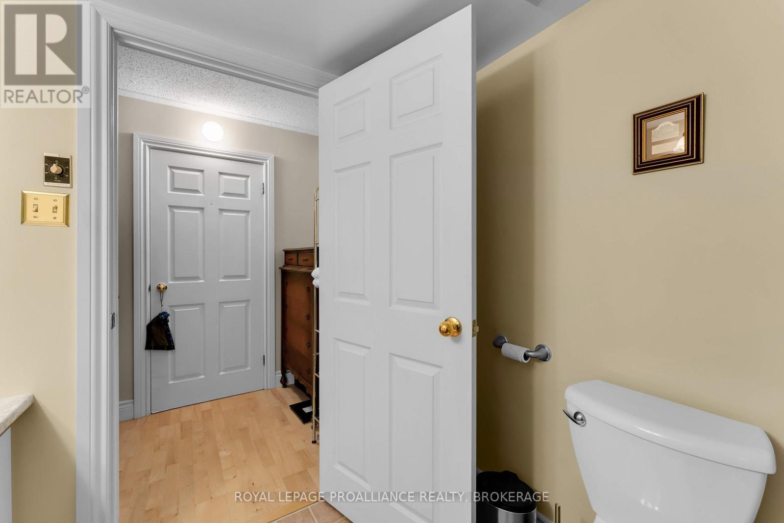 302 - 50 Market Street, Gananoque, Ontario  K7G 2M3 - Photo 29 - X12716046