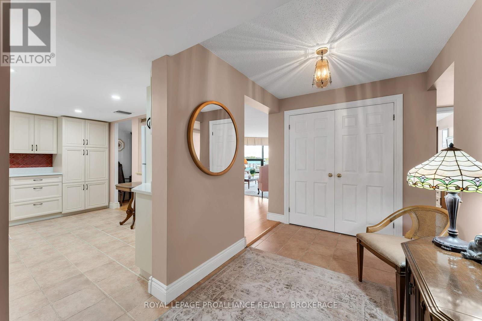 302 - 50 Market Street, Gananoque, Ontario  K7G 2M3 - Photo 8 - X12716046