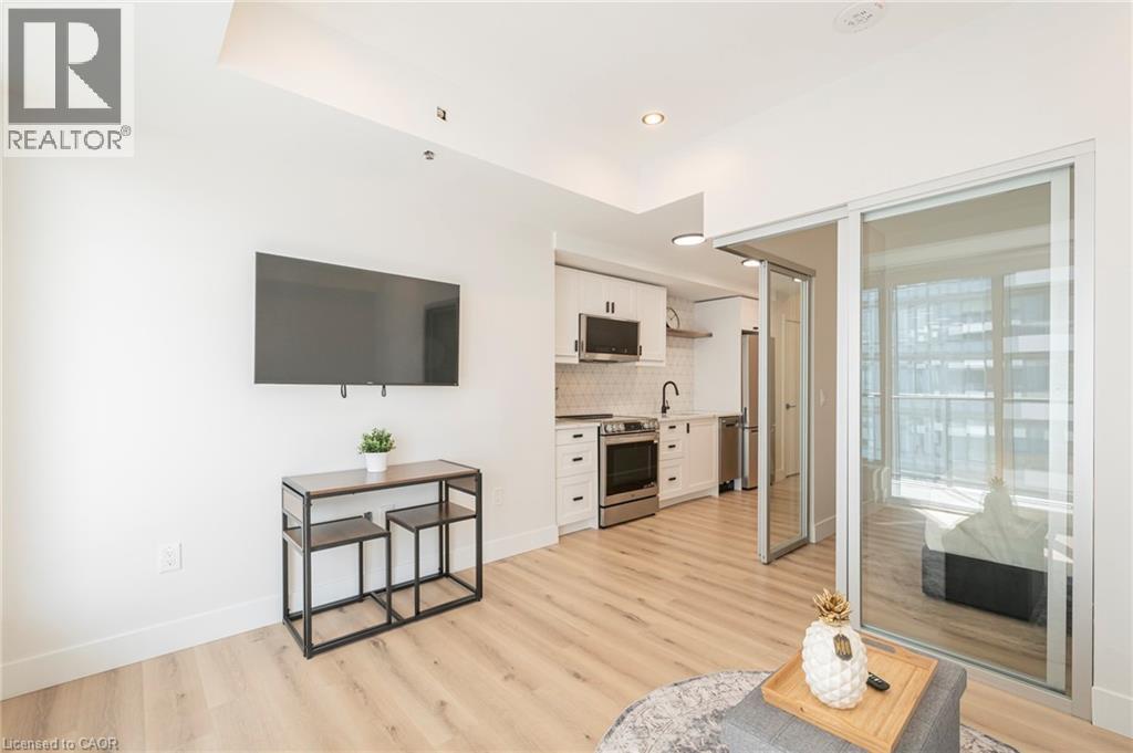 5 Wellington Street S Unit# 1403, Kitchener, Ontario  N2G 0E3 - Photo 9 - 40799625