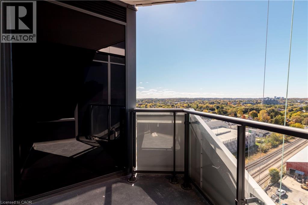 25 Wellington Street S Unit# 1403, Kitchener, Ontario  N2G 0G5 - Photo 16 - 40799581