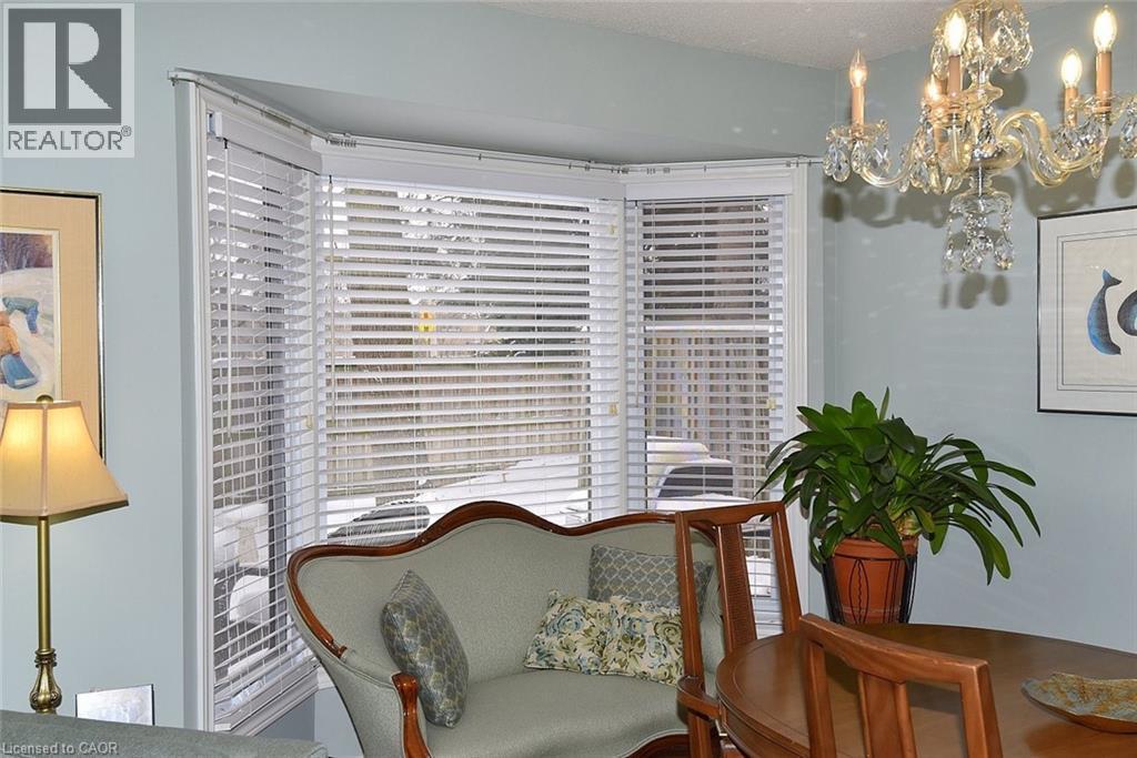 230 Meadowbrook Drive Unit# 8, Ancaster, Ontario  L9G 4V2 - Photo 12 - 40799559