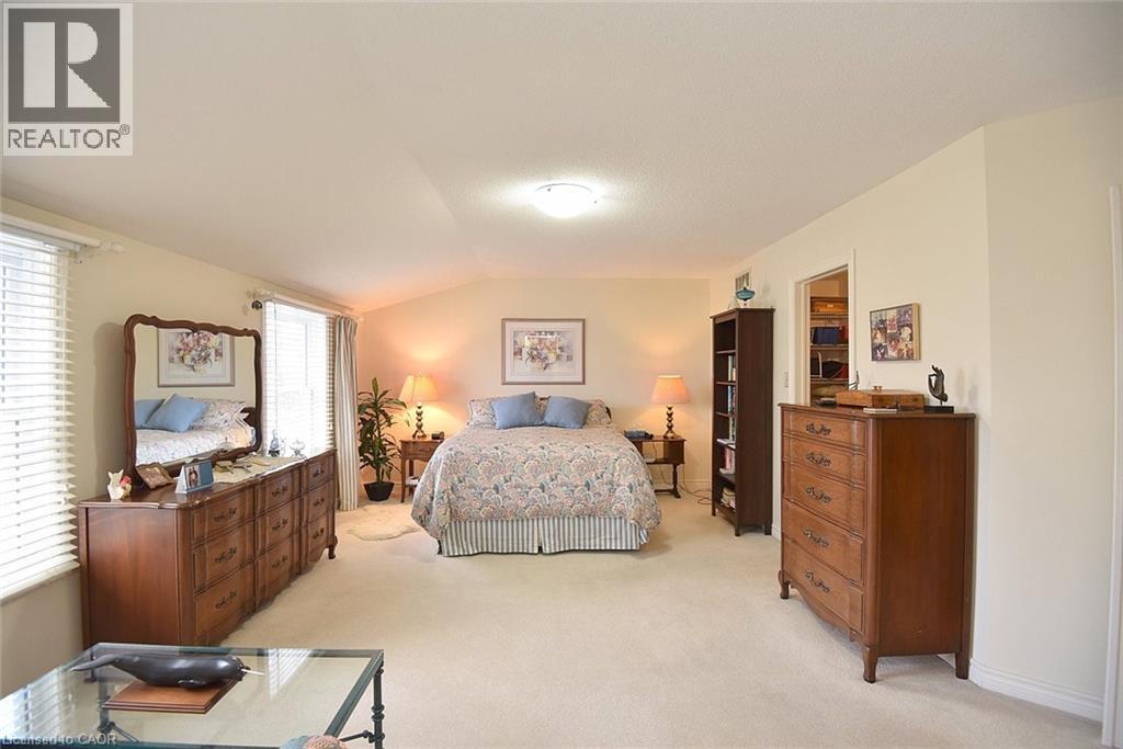 230 Meadowbrook Drive Unit# 8, Ancaster, Ontario  L9G 4V2 - Photo 23 - 40799559