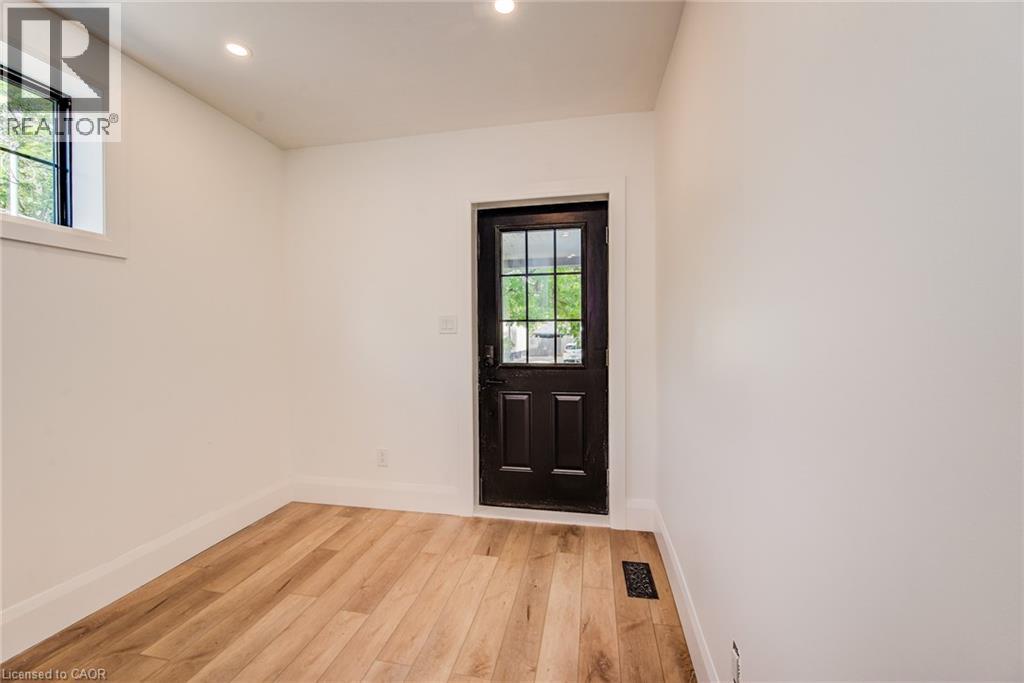 101 Wood Street, Kitchener, Ontario  N2G 2H9 - Photo 5 - 40796454