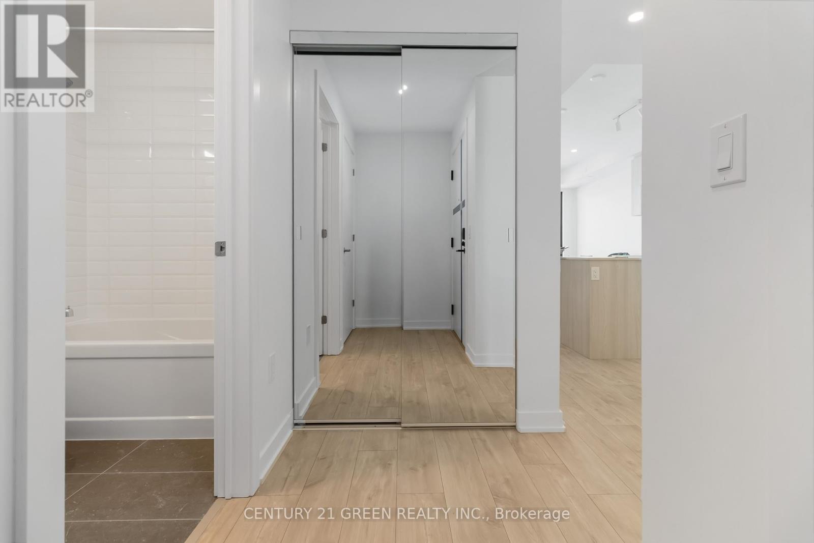 610 - 750 Whitlock Avenue, Milton, Ontario  L9E 2B4 - Photo 21 - W12716174