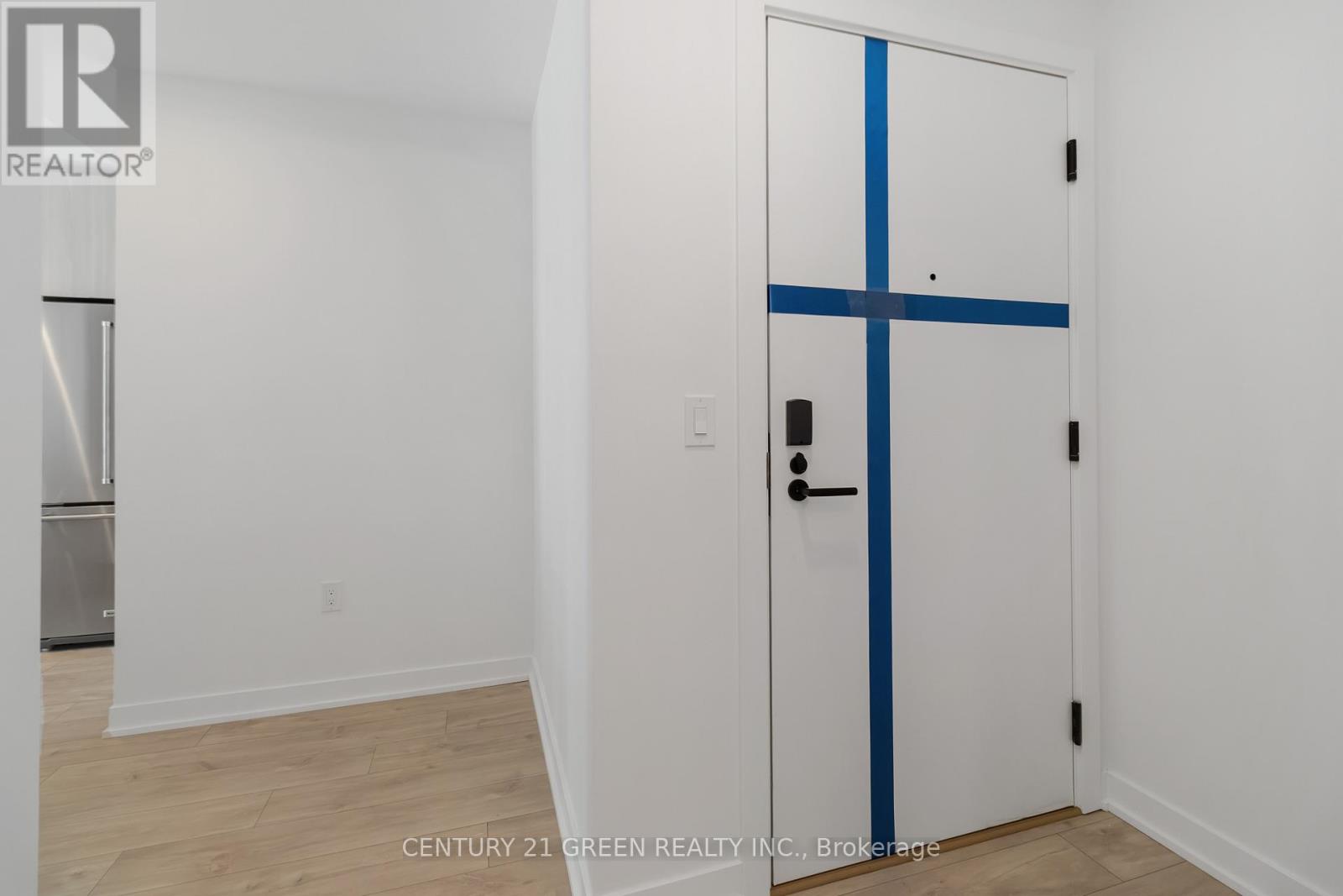 610 - 750 Whitlock Avenue, Milton, Ontario  L9E 2B4 - Photo 4 - W12716174