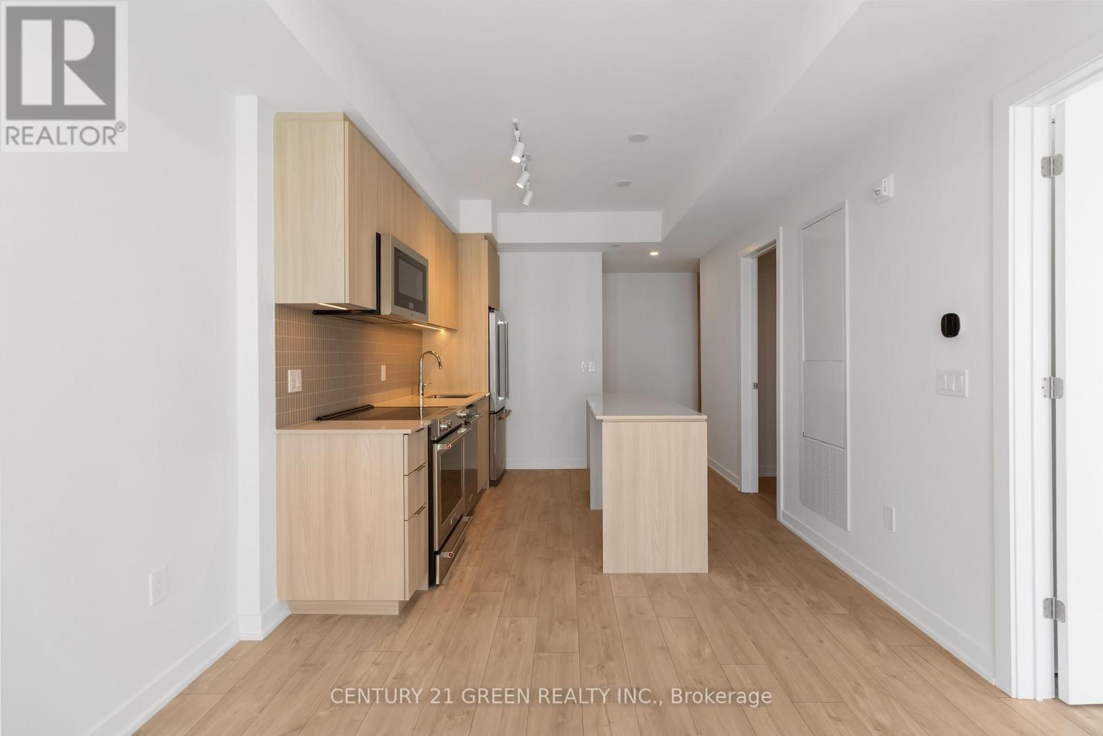 610 - 750 Whitlock Avenue, Milton, Ontario  L9E 2B4 - Photo 5 - W12716174