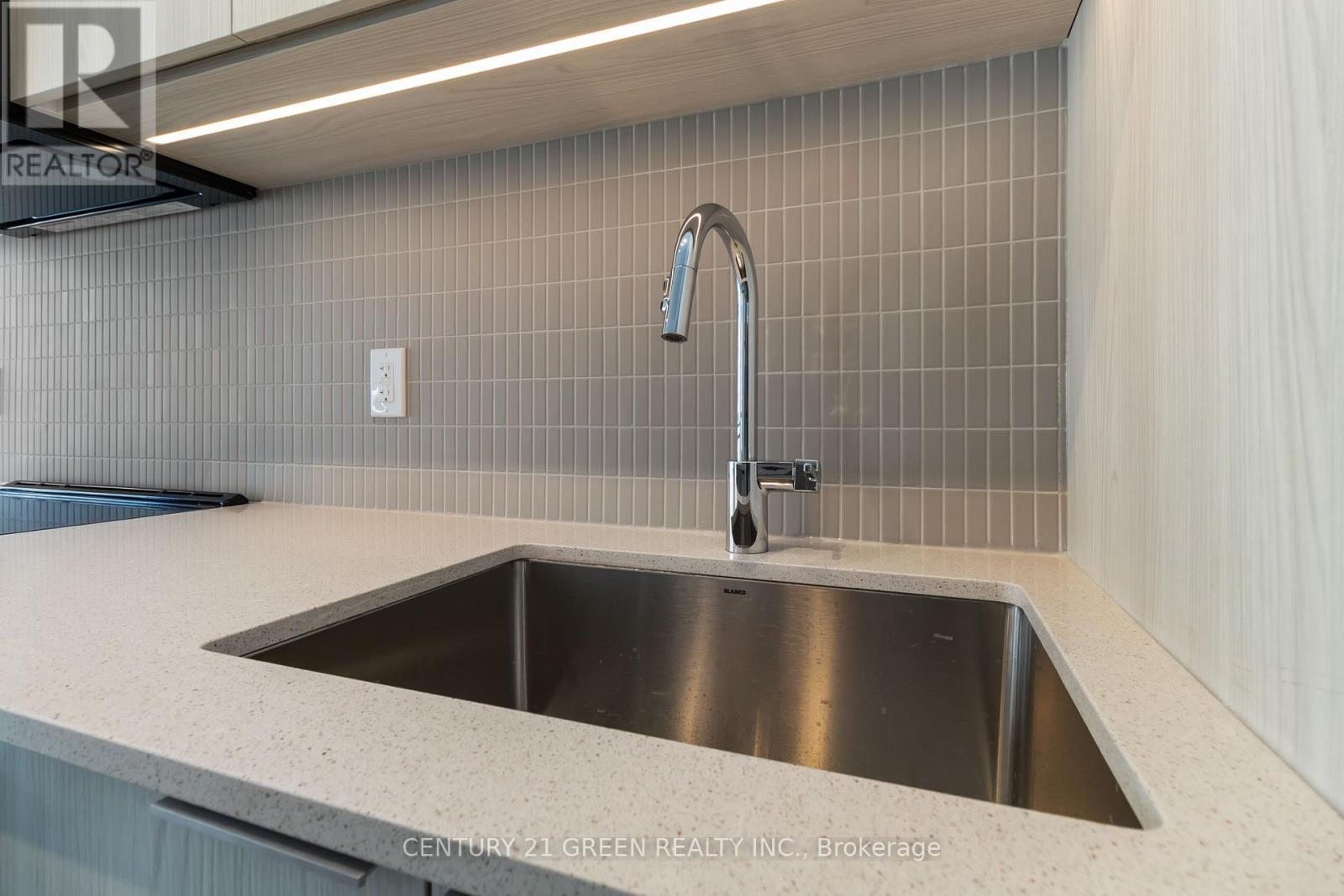 610 - 750 Whitlock Avenue, Milton, Ontario  L9E 2B4 - Photo 8 - W12716174