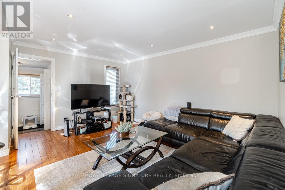 1 - 1078 Eastmount Avenue, Mississauga, Ontario  L5E 1Z3 - Photo 13 - W12716190