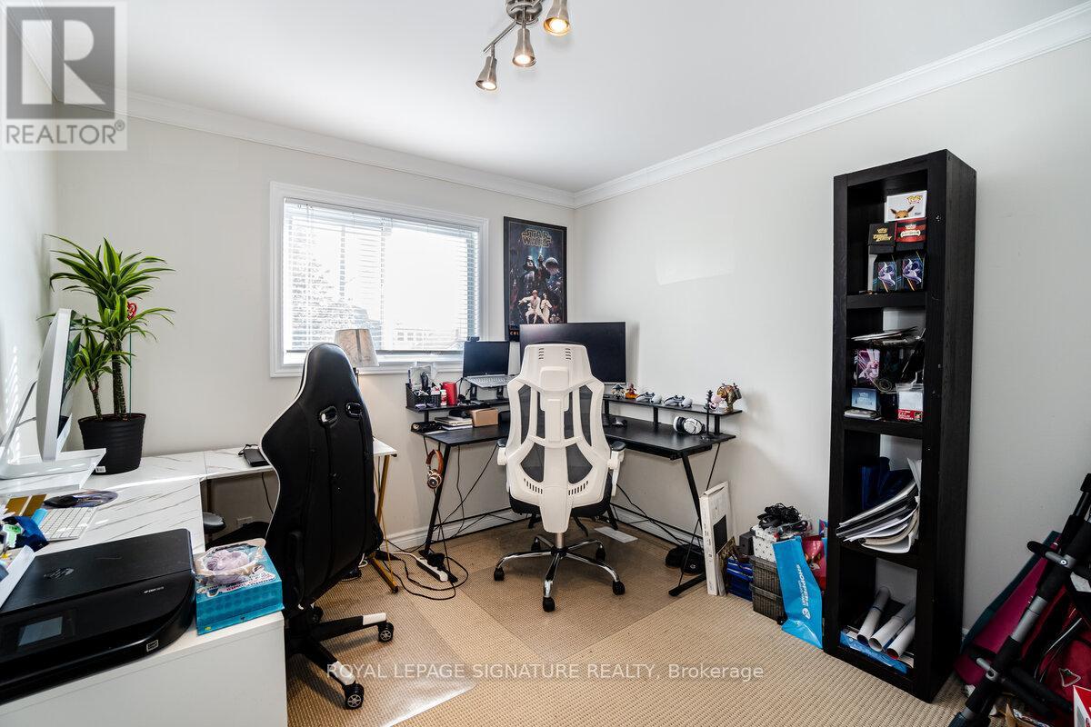 1 - 1078 Eastmount Avenue, Mississauga, Ontario  L5E 1Z3 - Photo 19 - W12716190