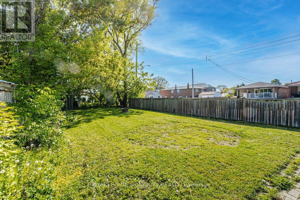 1 - 1078 Eastmount Avenue, Mississauga, Ontario  L5E 1Z3 - Photo 24 - W12716190