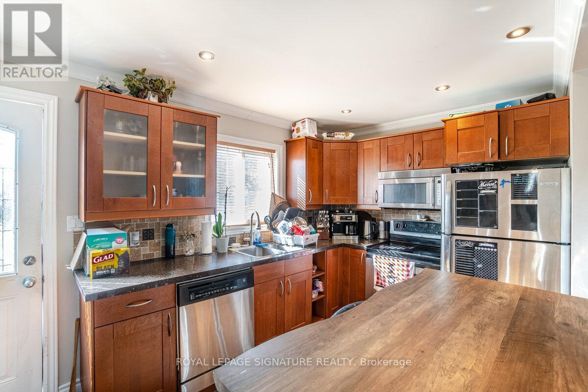 1 - 1078 Eastmount Avenue, Mississauga, Ontario  L5E 1Z3 - Photo 8 - W12716190