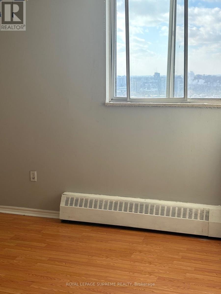 1215 - 100 Lotherton Pathway, Toronto, Ontario  M6B 2G8 - Photo 11 - W12716234