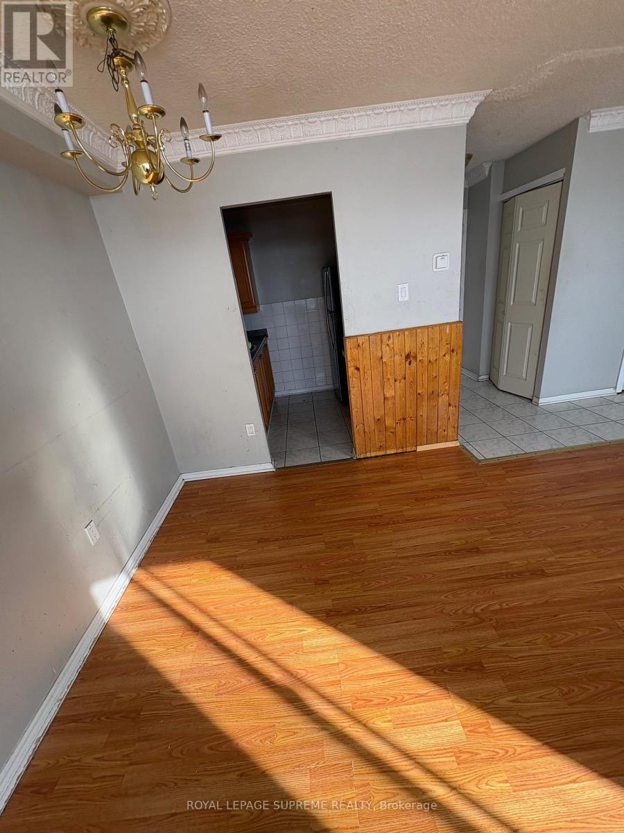 1215 - 100 Lotherton Pathway, Toronto, Ontario  M6B 2G8 - Photo 5 - W12716234