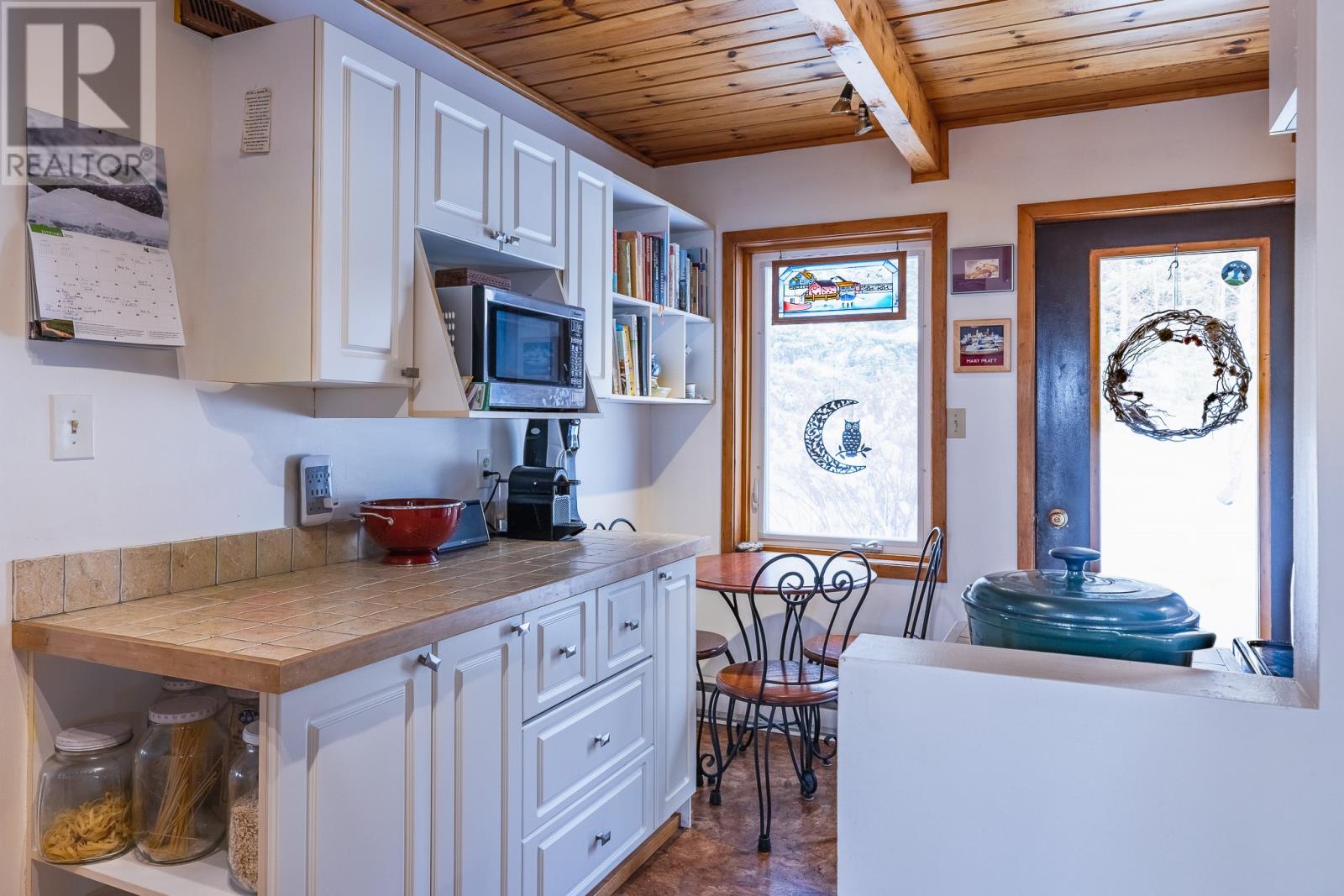 10 Macpherson Avenue, Corner Brook, Newfoundland & Labrador  A2H 6Z2 - Photo 4 - 1293960