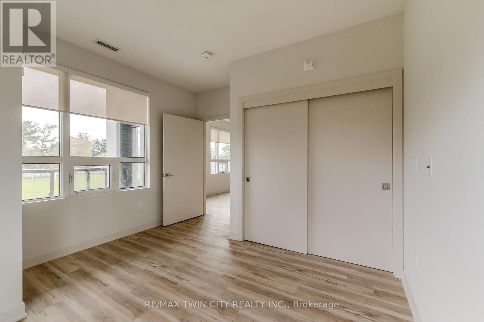 201 - 152 North Park Street, Brantford, Ontario  N3R 4K5 - Photo 9 - X12716180