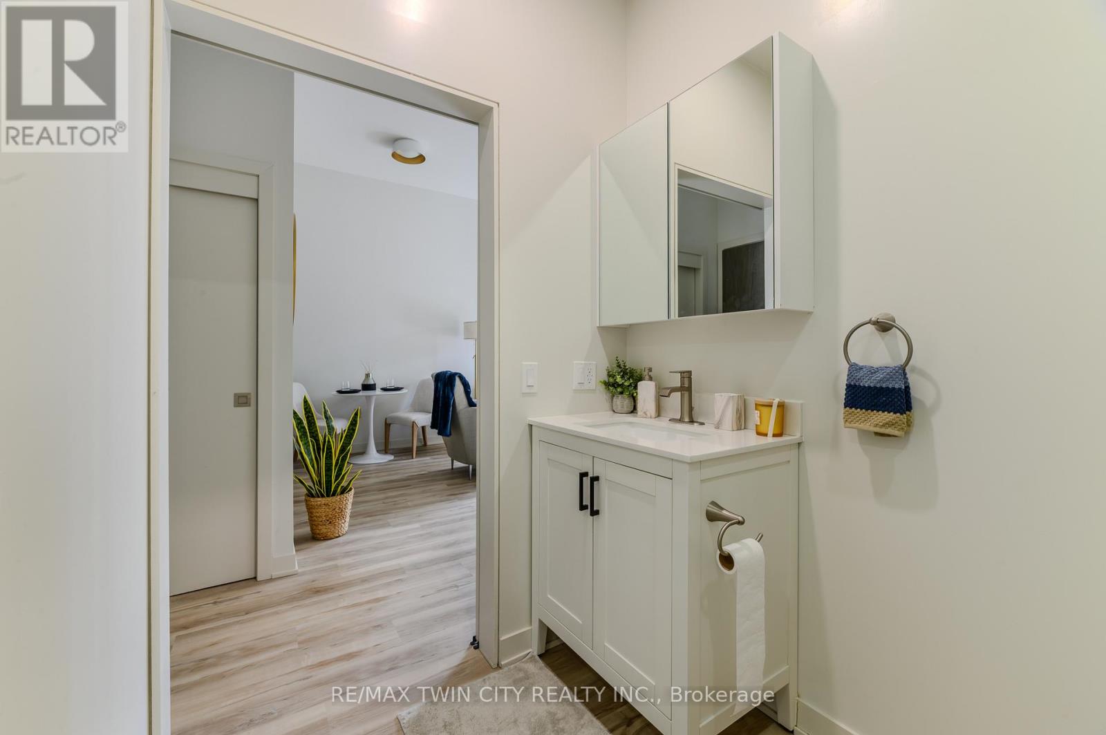 118 - 152 North Park Street, Brantford, Ontario  N3R 4K5 - Photo 10 - X12716182