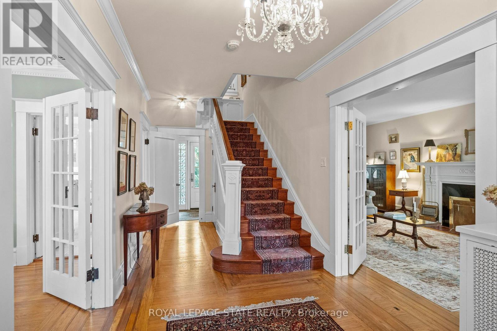 247 Macnab Street S, Hamilton, Ontario  L8P 3E2 - Photo 8 - X12716188