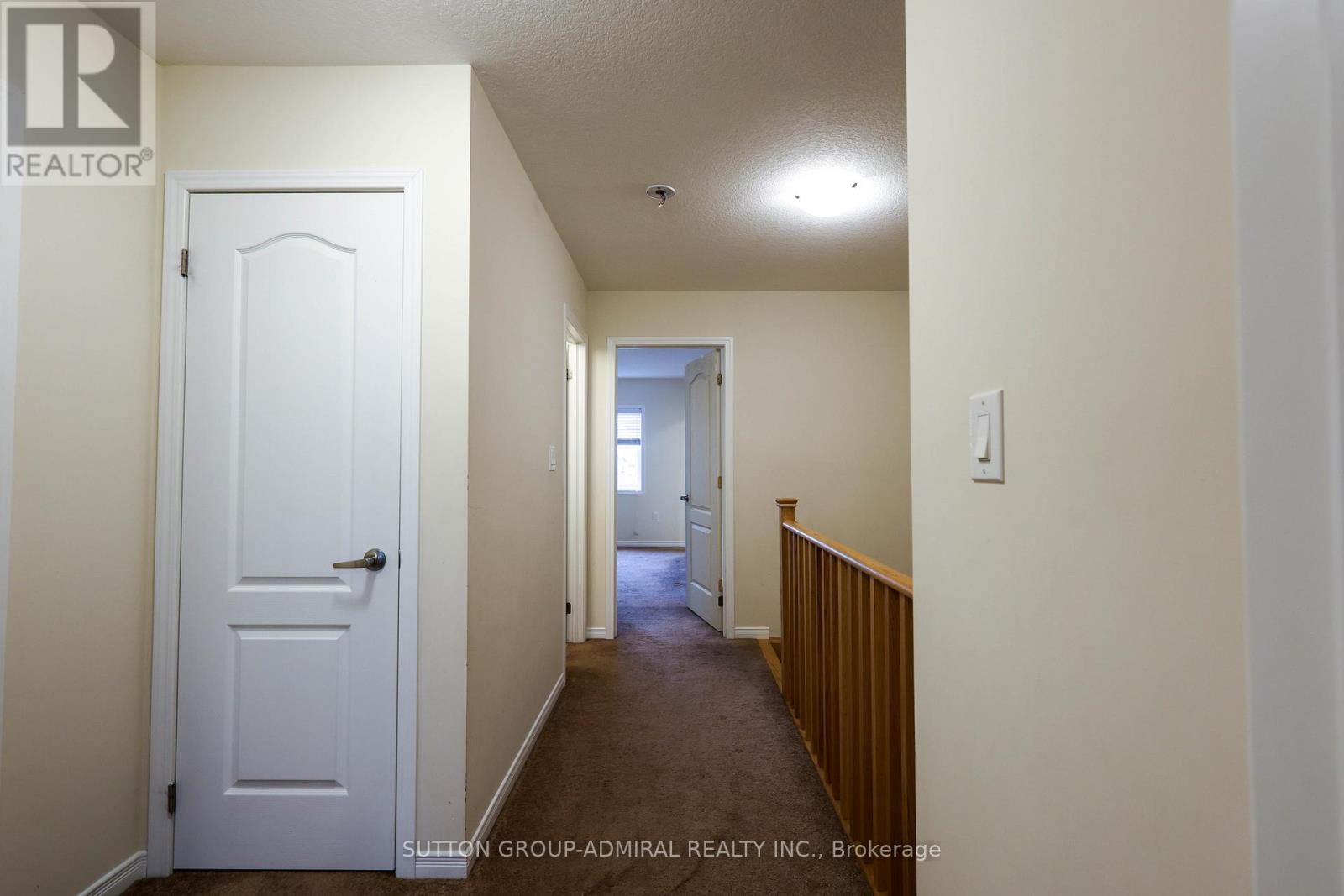 81 Oaktree Drive, Haldimand, Ontario  N3W 0C7 - Photo 10 - X12716210