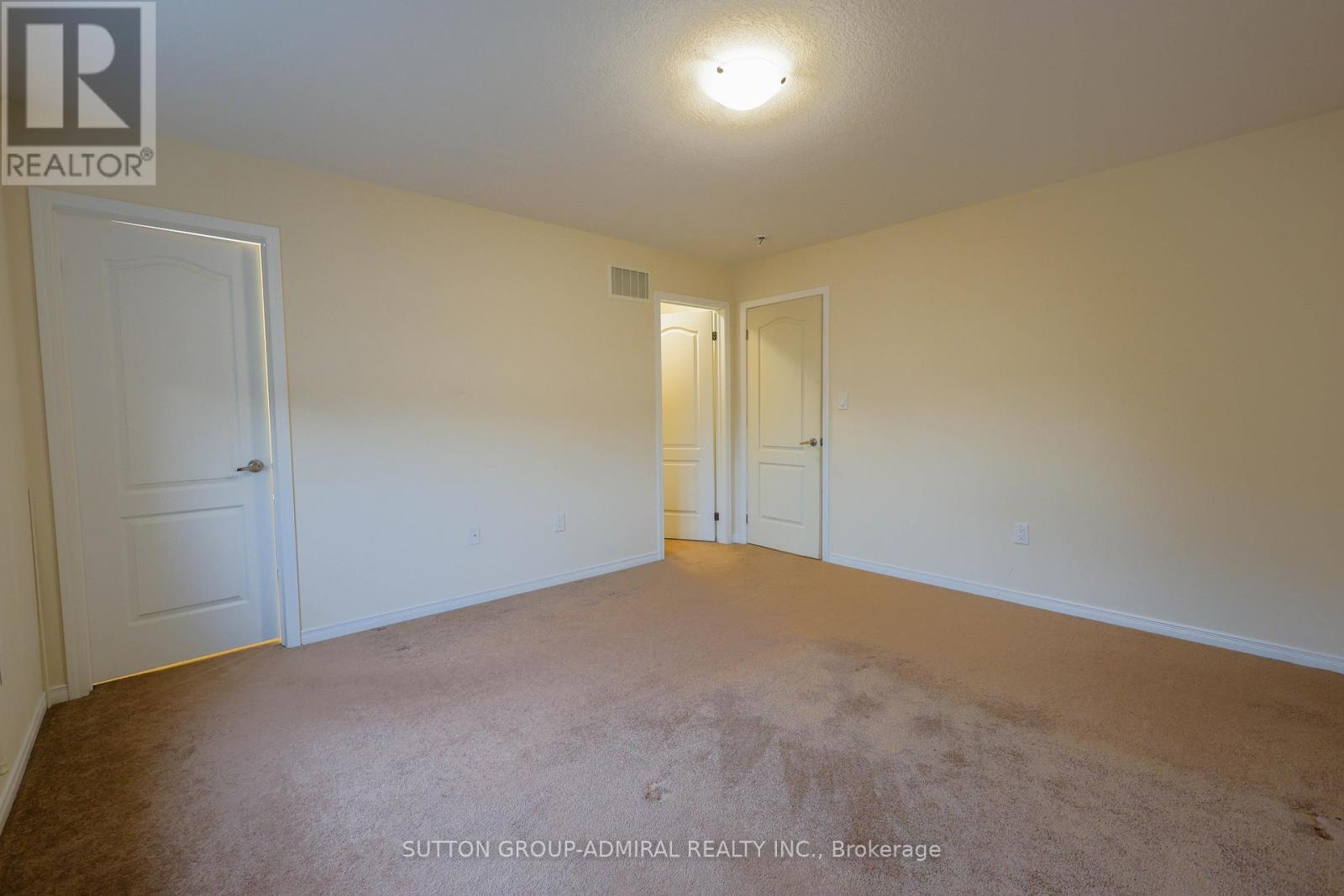 81 Oaktree Drive, Haldimand, Ontario  N3W 0C7 - Photo 15 - X12716210