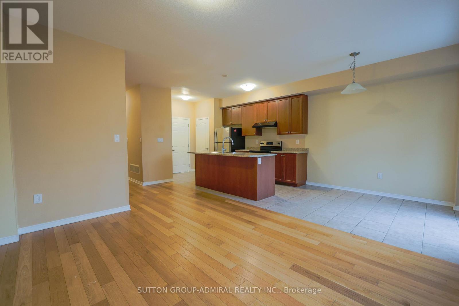 81 Oaktree Drive, Haldimand, Ontario  N3W 0C7 - Photo 20 - X12716210