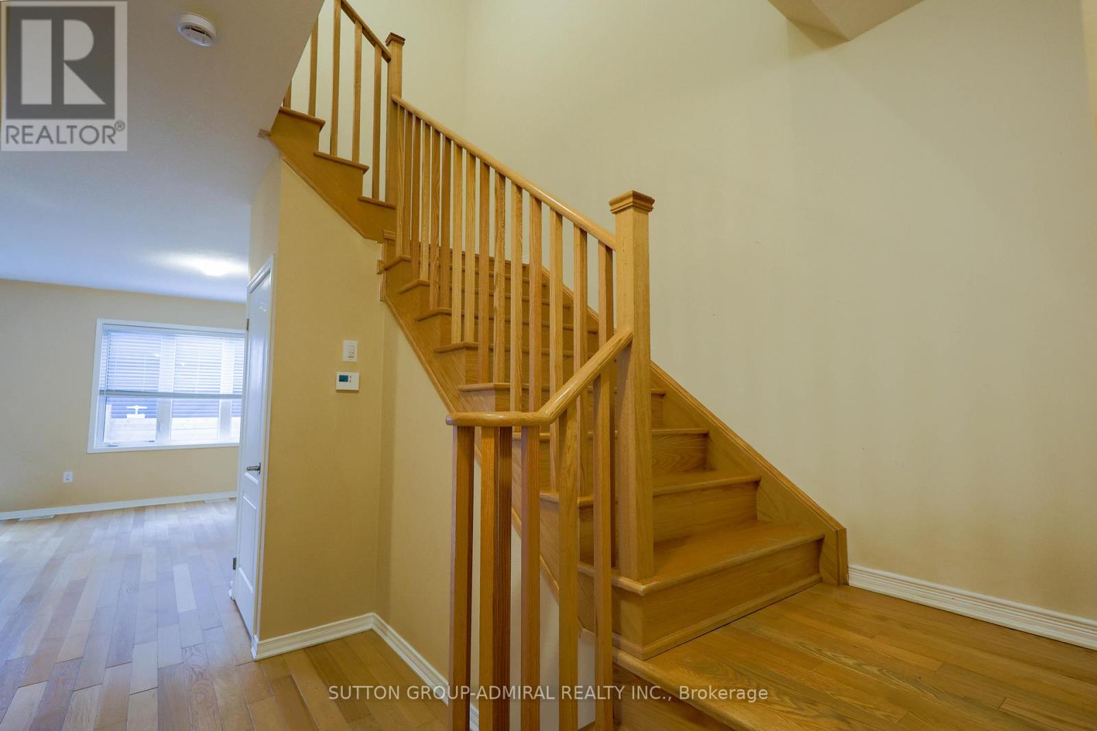 81 Oaktree Drive, Haldimand, Ontario  N3W 0C7 - Photo 21 - X12716210