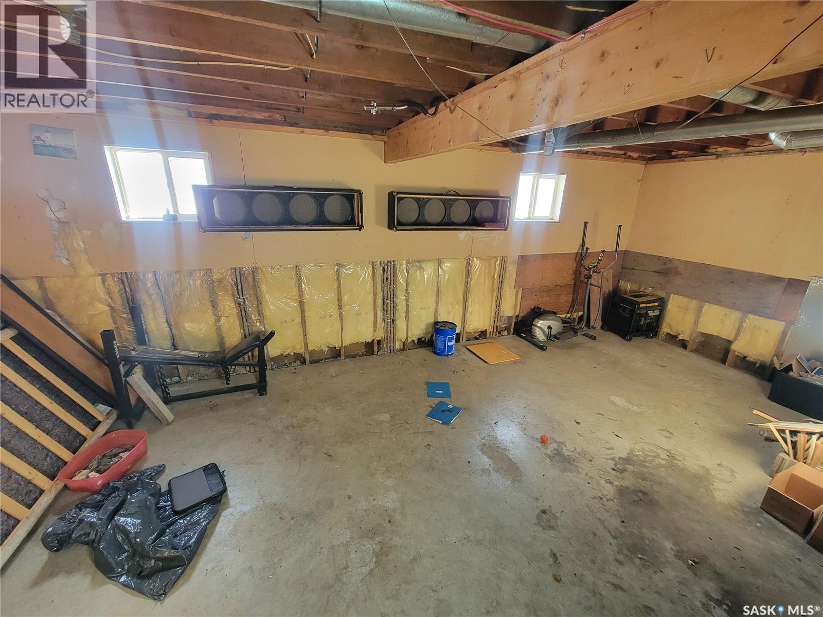 5203 & 5205 Press Avenue, Macklin, Saskatchewan  S0L 2S0 - Photo 15 - SK027132