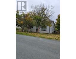 17 Renown Street, Bell Island, Newfoundland & Labrador