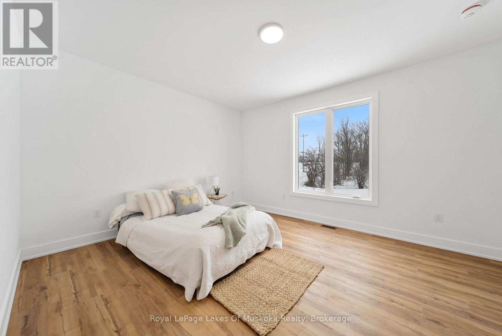 1 Meadow Acres Road, Oro-Medonte (Warminister), Ontario  L0K 2G1 - Photo 21 - S12716322