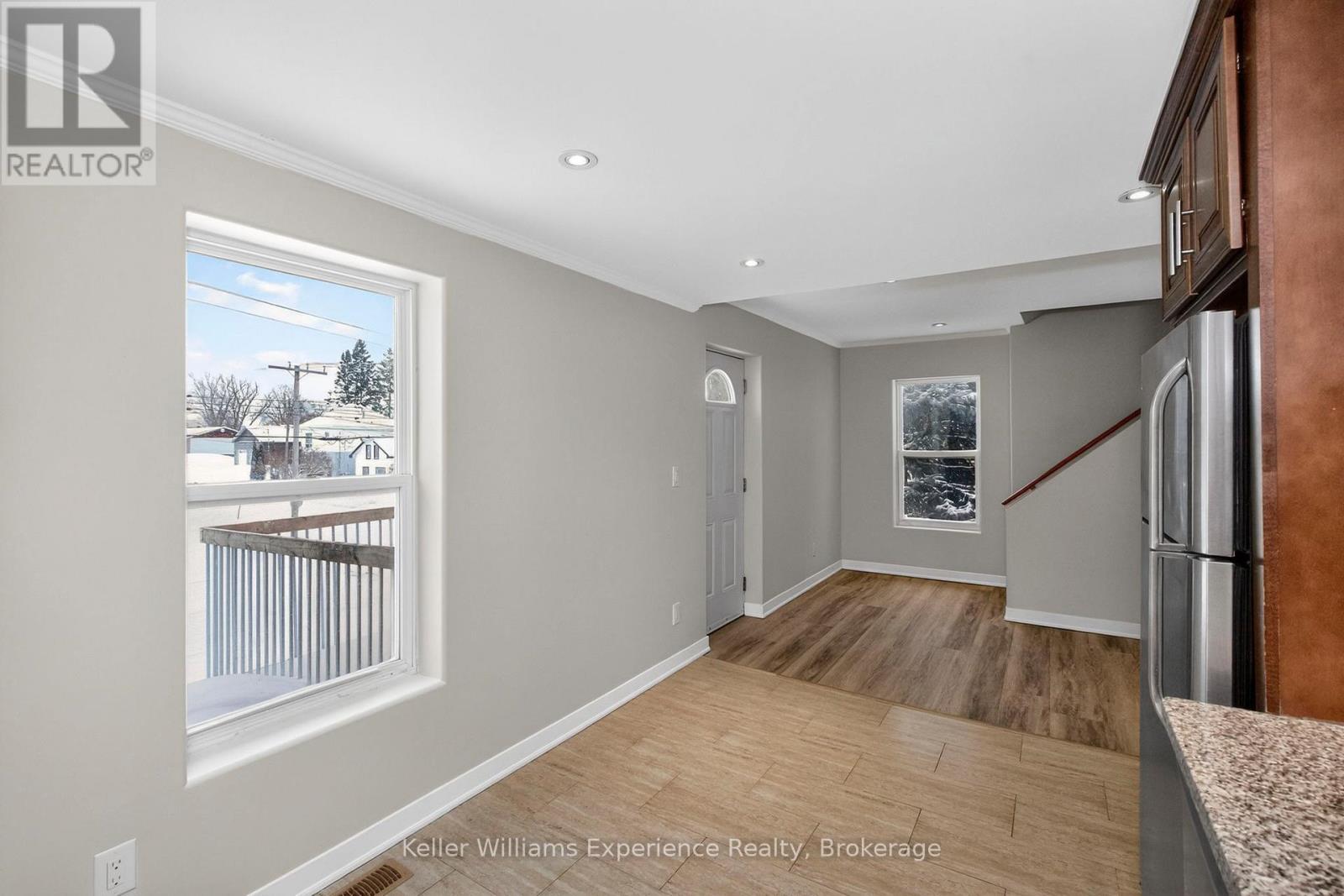 1 - 295 Bay Street, Midland, Ontario  L4R 1K1 - Photo 15 - S12716530