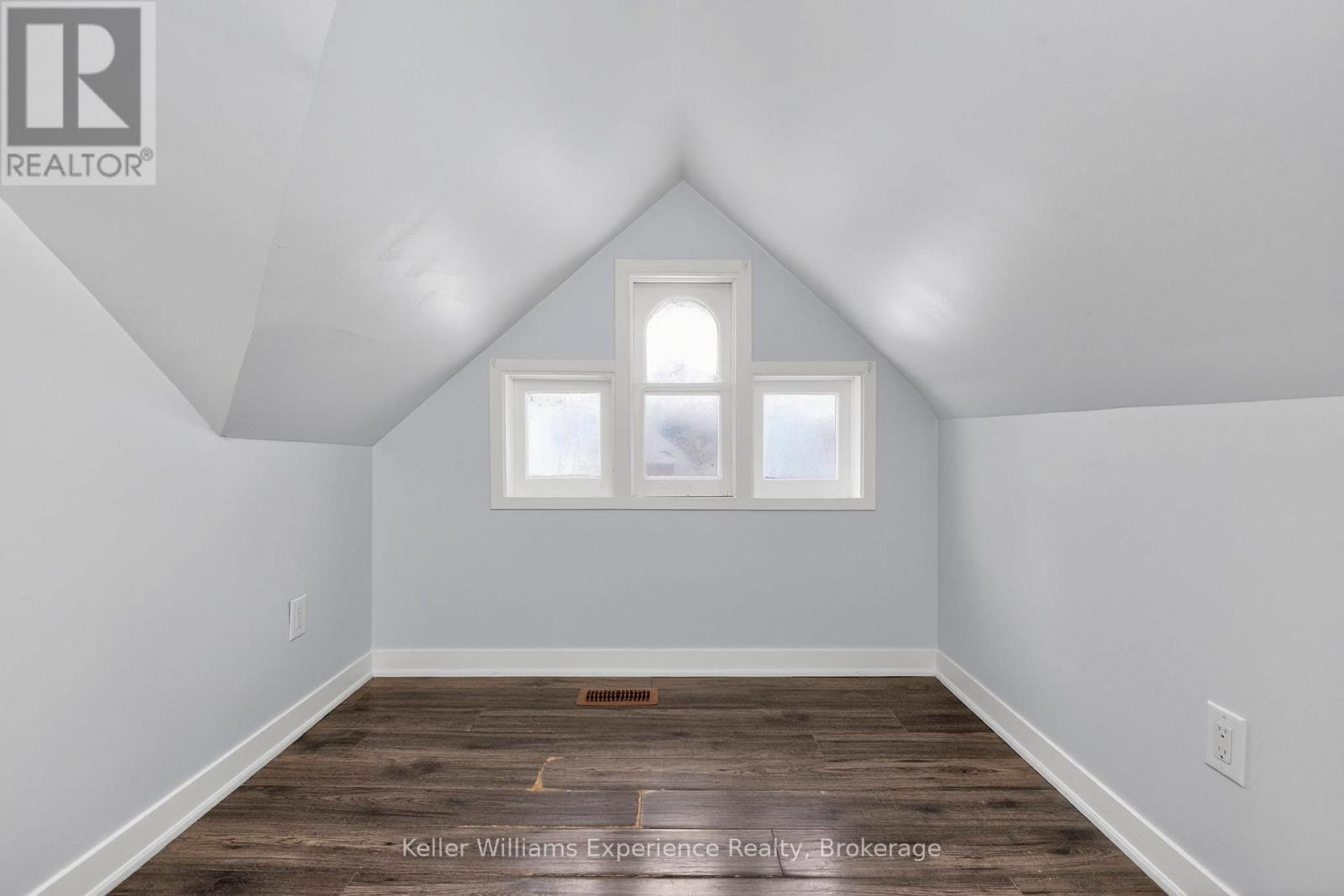 1 - 295 Bay Street, Midland, Ontario  L4R 1K1 - Photo 30 - S12716530