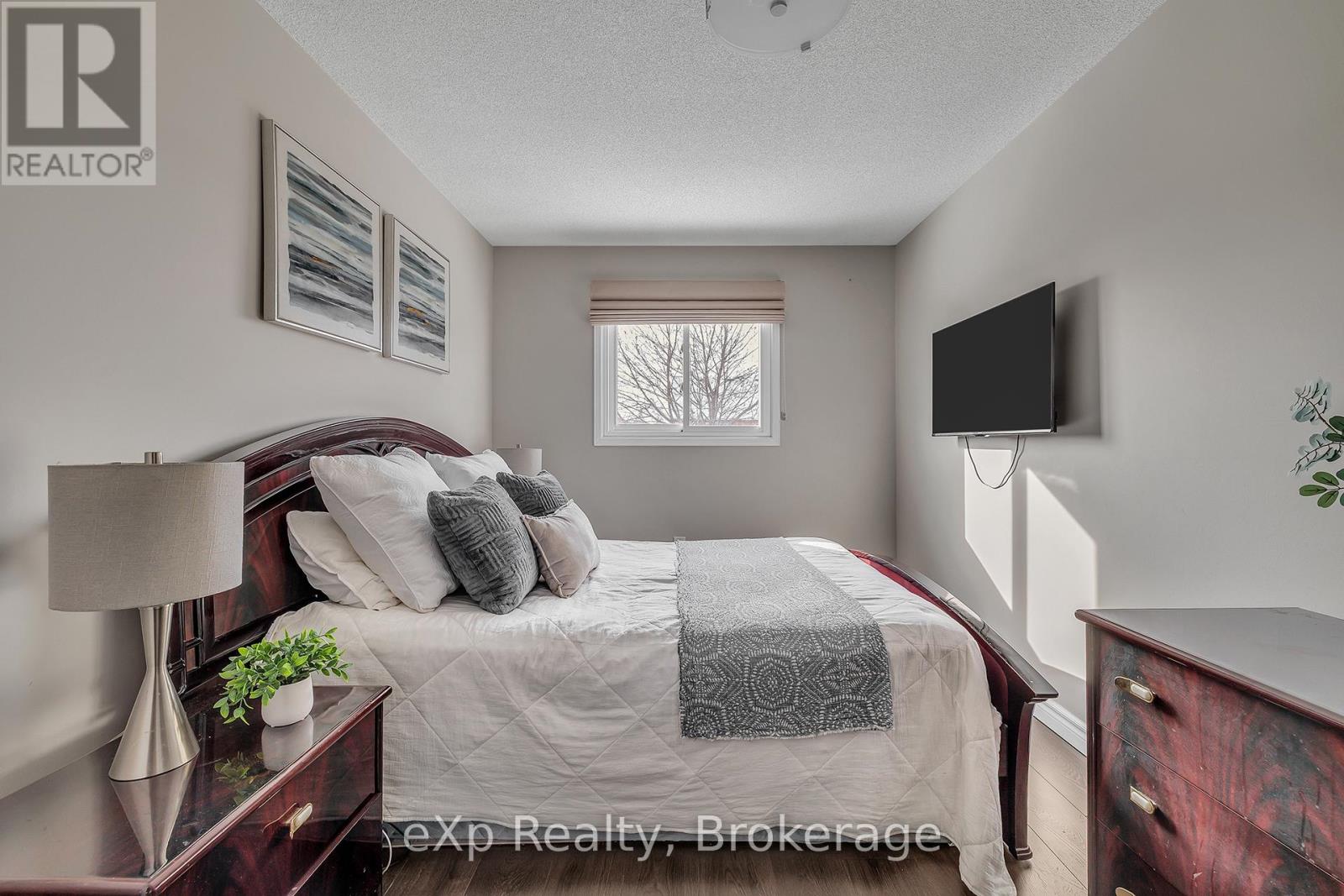 3390 Columbine Crescent, Mississauga, Ontario L5N 6A9 - Photo 18 - W12716284