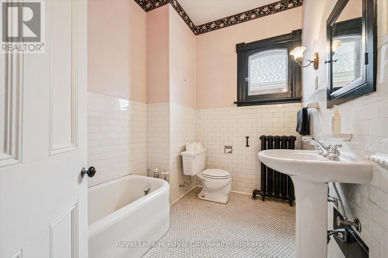 143 Norfolk Street, Guelph, Ontario  N1H 4J7 - Photo 40 - X12716492