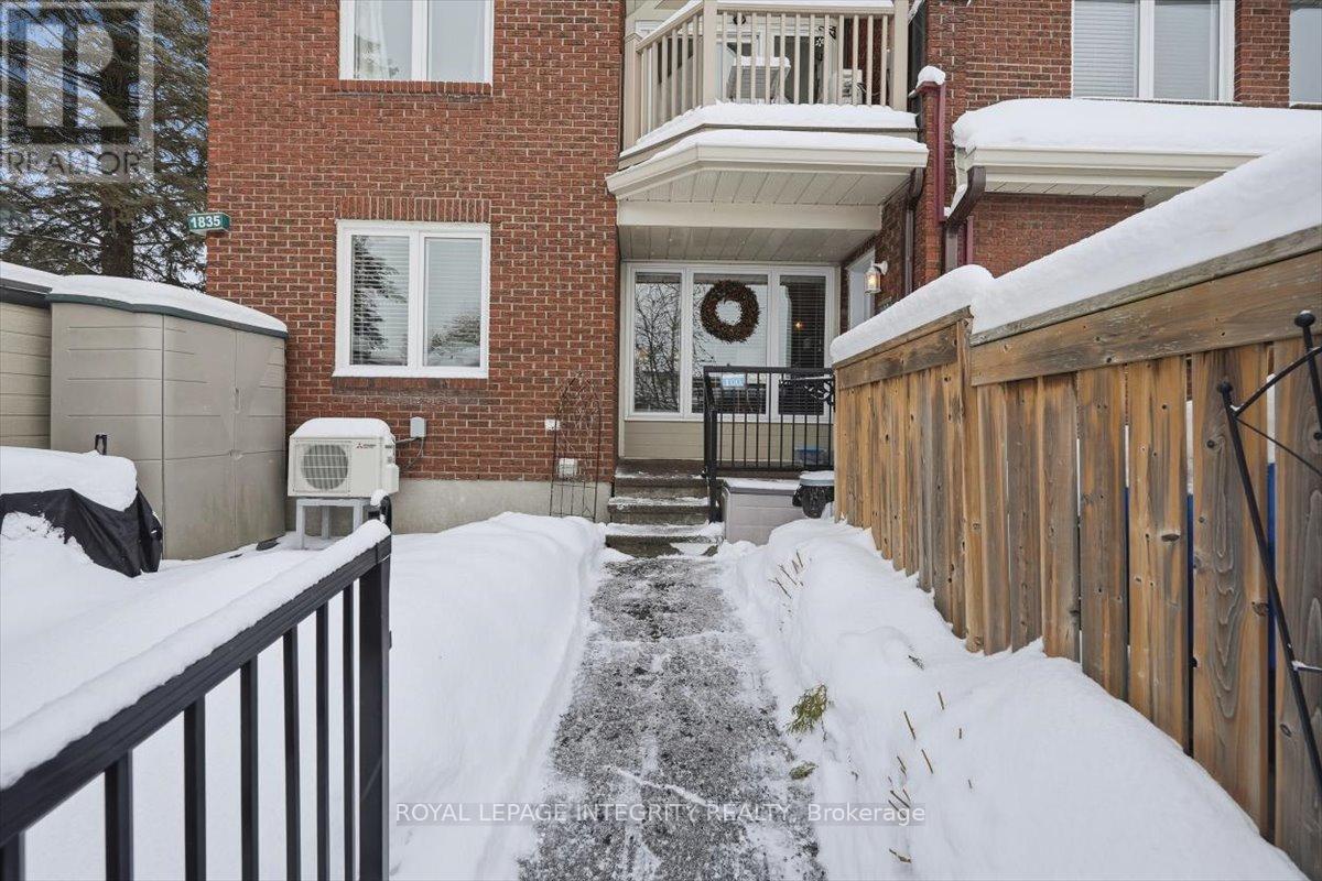 100 - 1835 Marsala Crescent, Ottawa, Ontario  K4A 2E5 - Photo 2 - X12716314