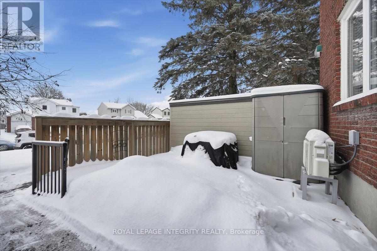 100 - 1835 Marsala Crescent, Ottawa, Ontario  K4A 2E5 - Photo 3 - X12716314
