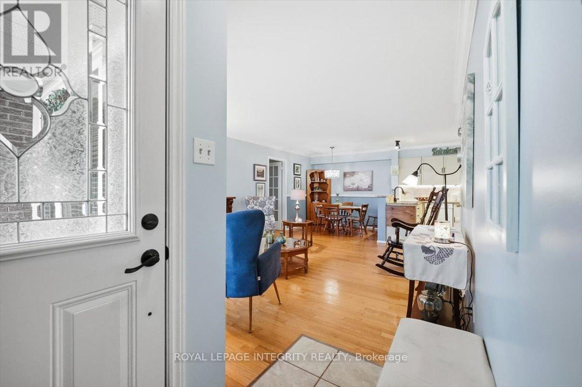 100 - 1835 Marsala Crescent, Ottawa, Ontario  K4A 2E5 - Photo 5 - X12716314