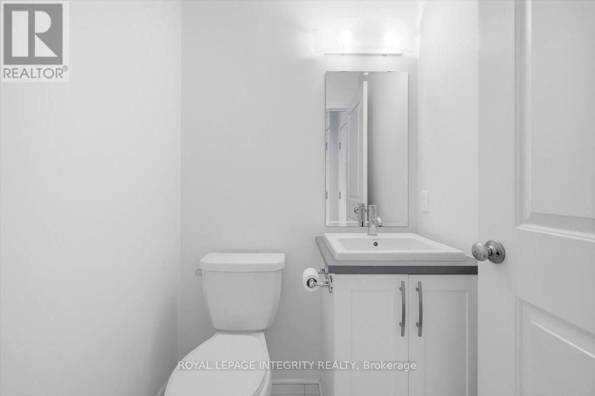 359 Axis Way, Ottawa, Ontario  K1W 0L7 - Photo 15 - X12716332