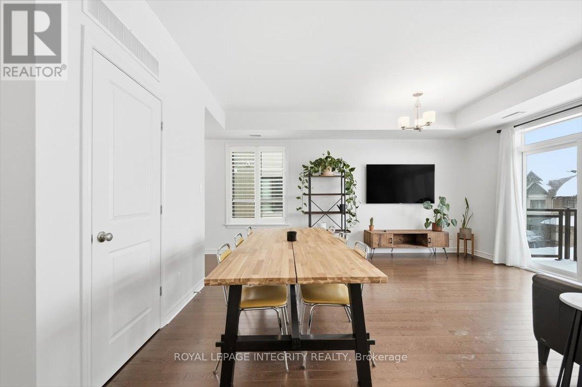 359 Axis Way, Ottawa, Ontario  K1W 0L7 - Photo 8 - X12716332